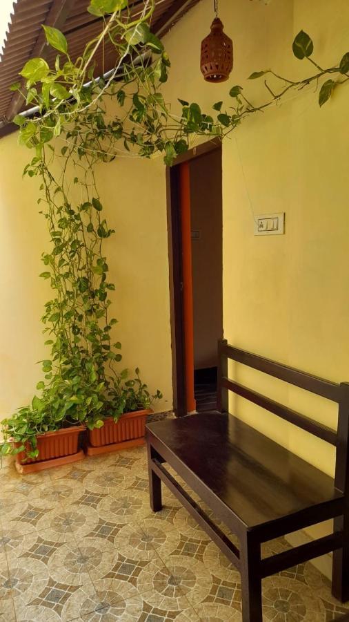 פונדיצ'רי Villa Umar Homestay מראה חיצוני תמונה